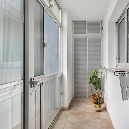 Paseo Maritimo Vistamar Apartment *